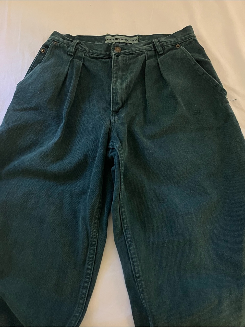 80s Vintage Holdtex High-Rise Pleated Mom Jean in Forest Green